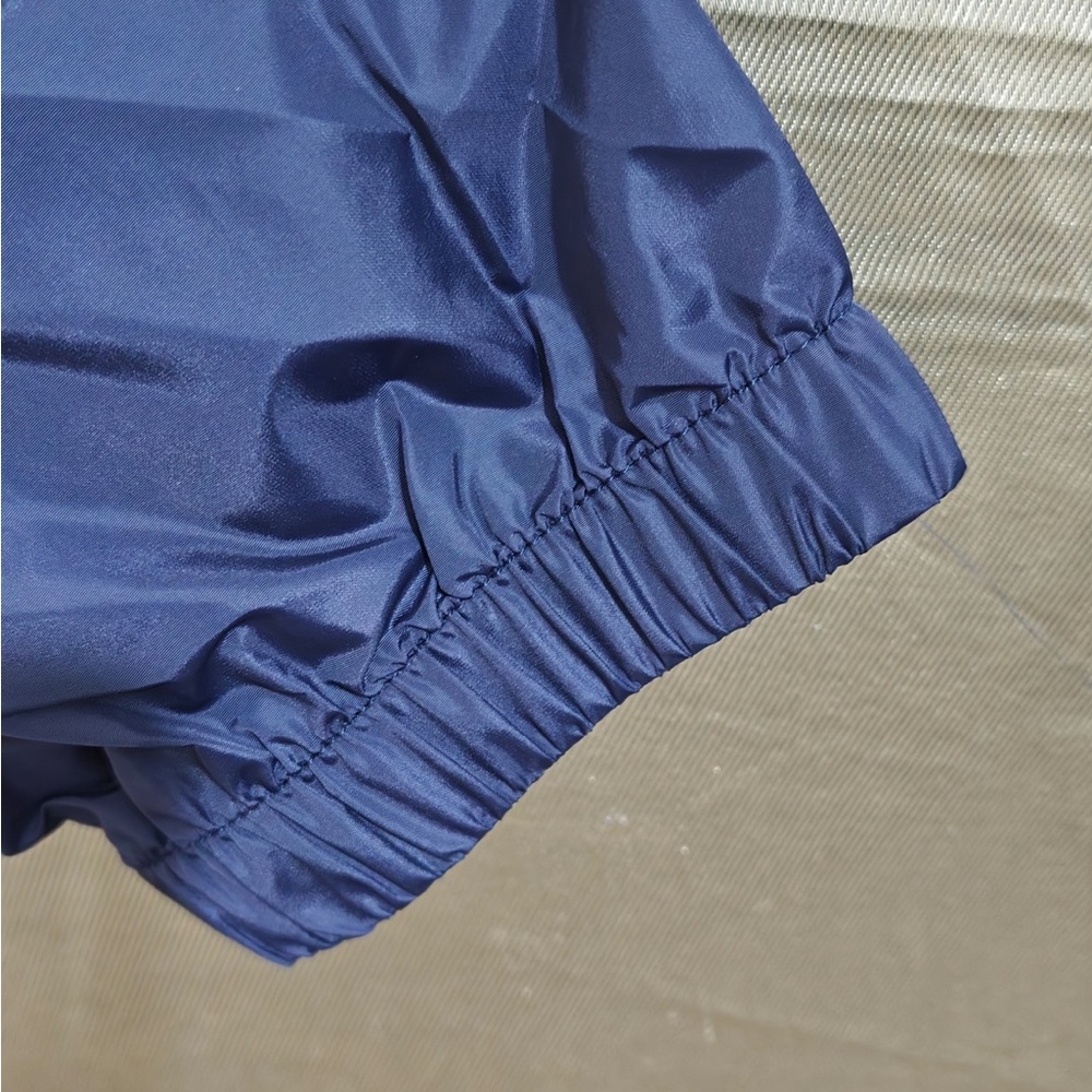 Miu Miu Navy Hooded Nylon Bomber with Contrast Zip Trim - Picture 5 of 8